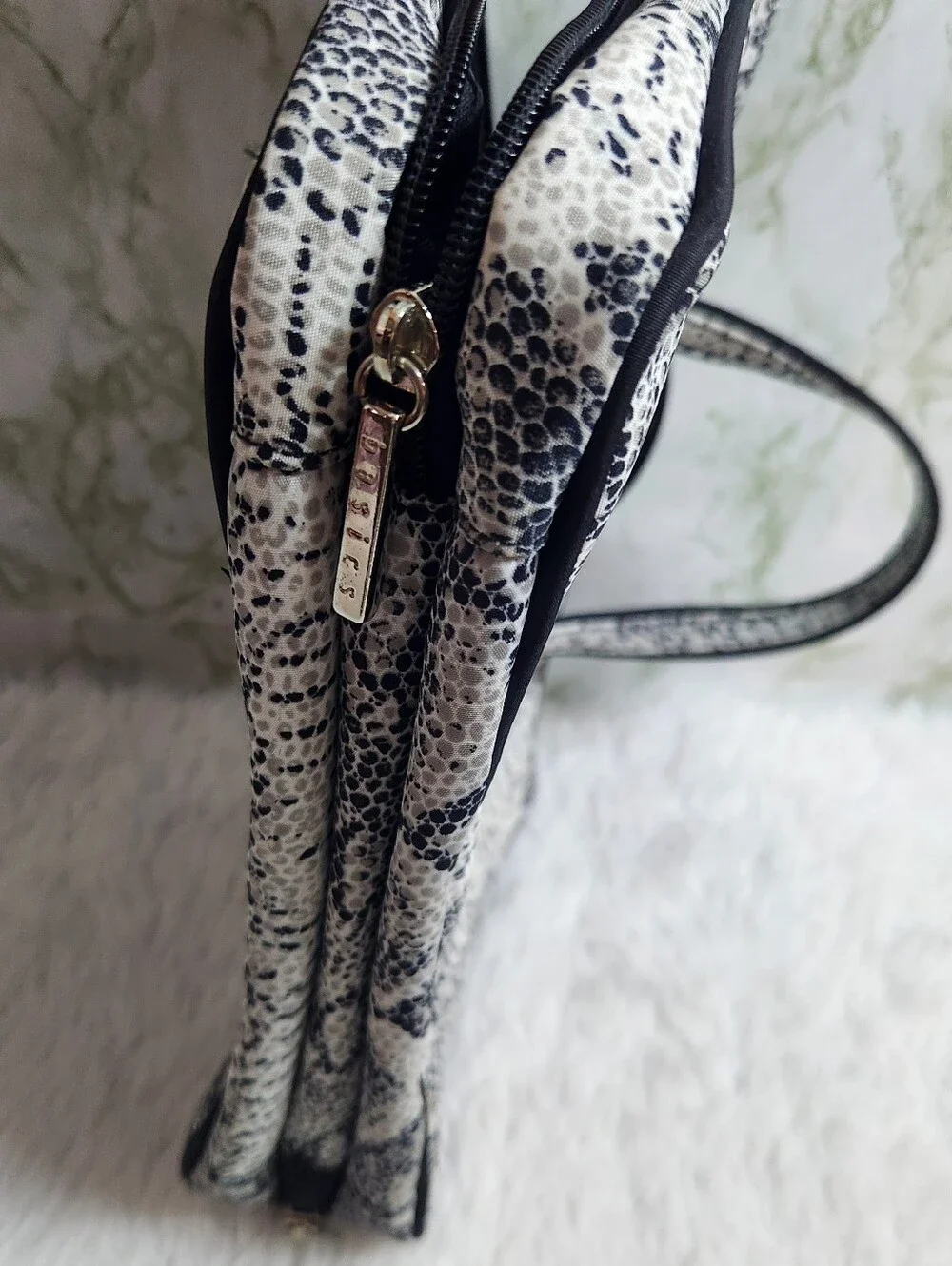 Basics Toiletry Travel Bag
